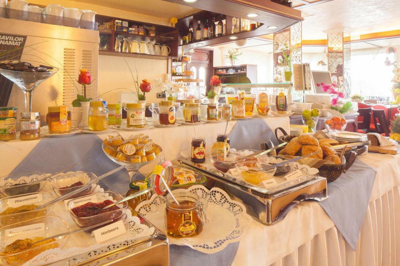 Themen Hotel Terrassen Cafe Бад-Мюндер Екстер'єр фото