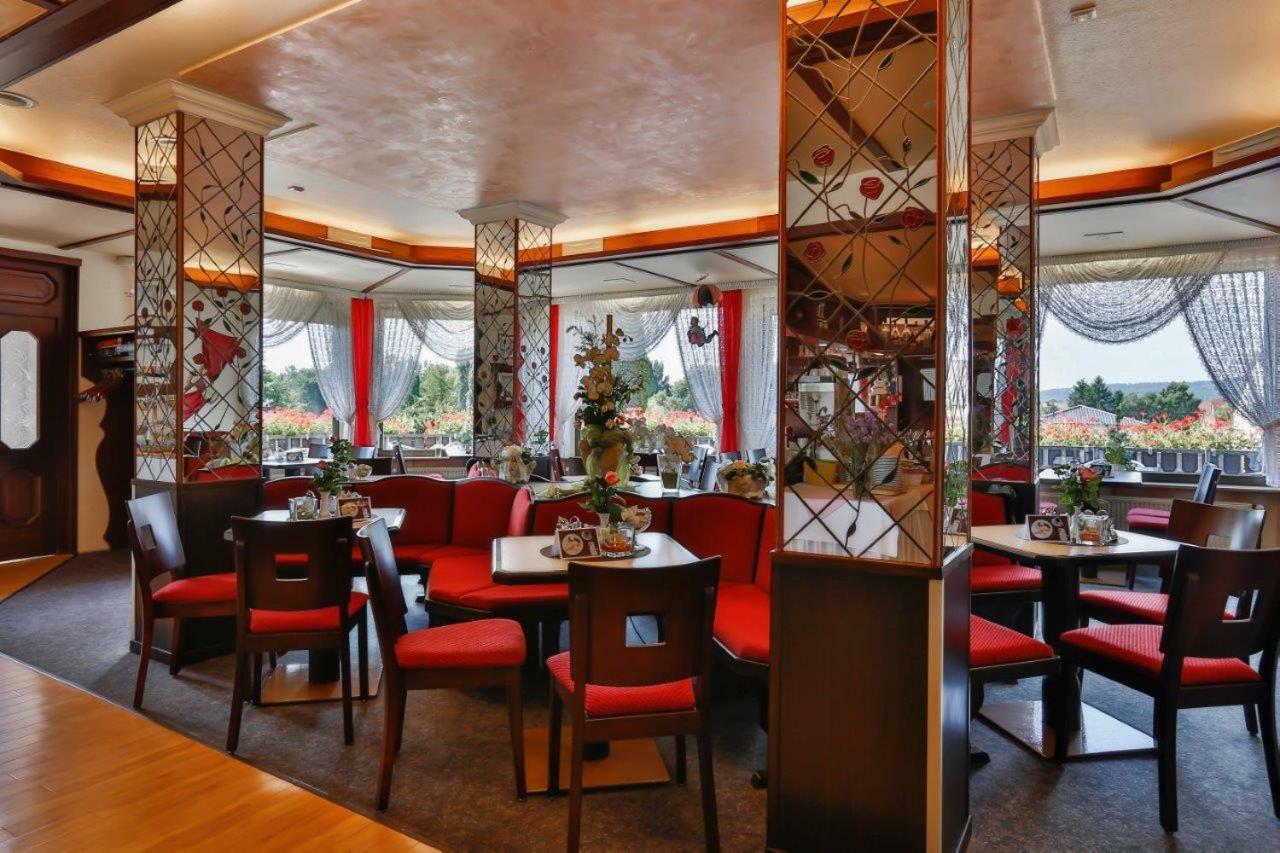 Themen Hotel Terrassen Cafe Бад-Мюндер Екстер'єр фото
